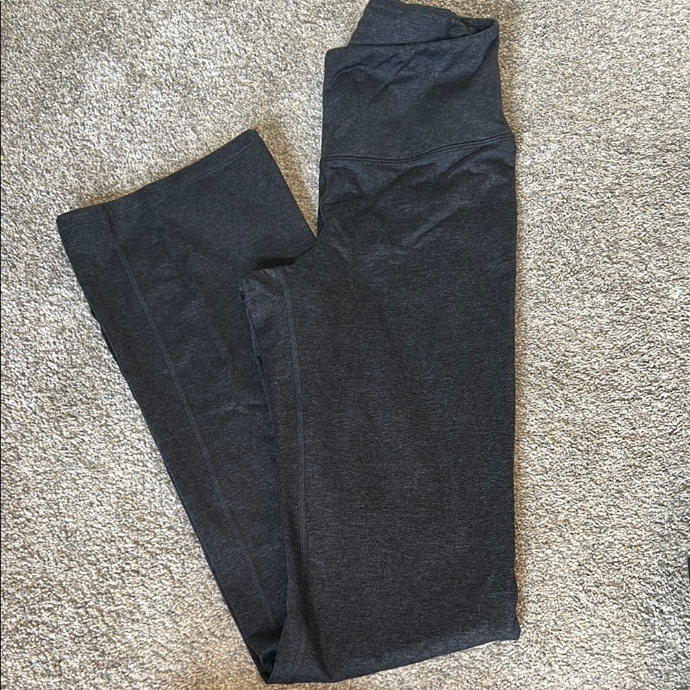 Gray yoga pants